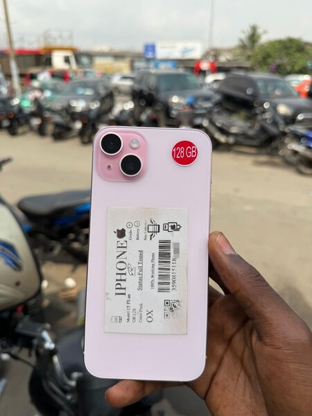 iPhone 15 Neuf 128 Go Rose