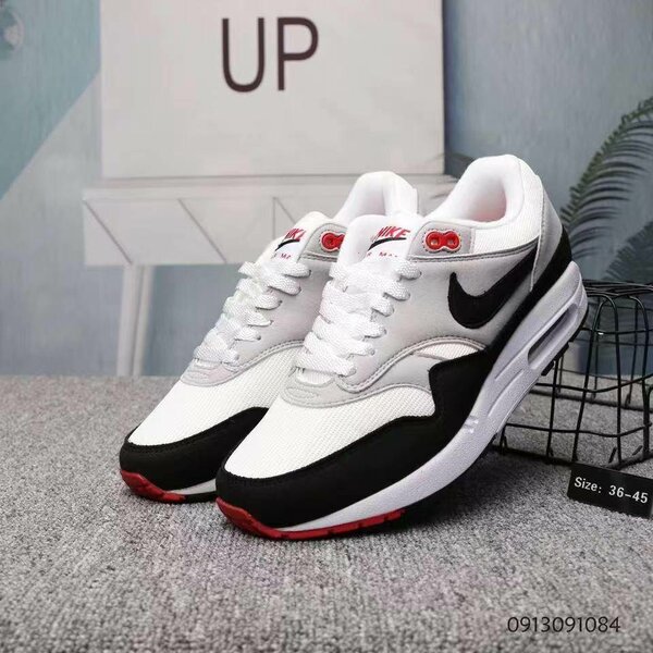 Baskets Nike Air Max blanches