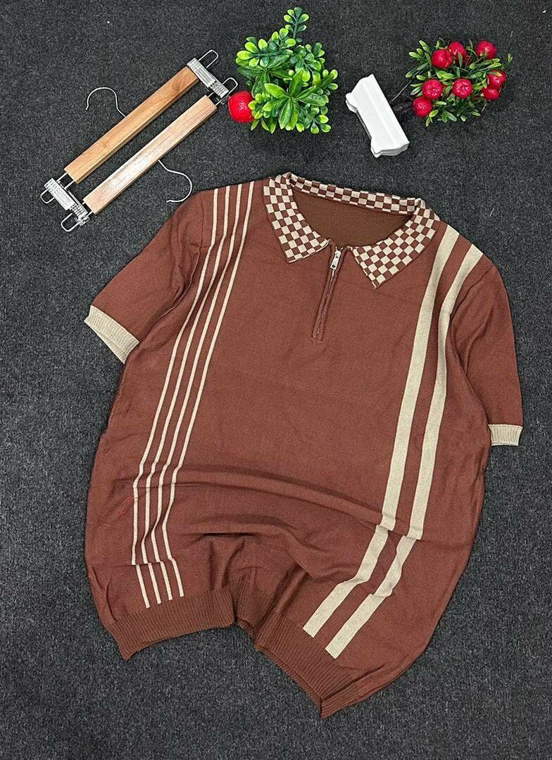 Polo à rayures en tricot