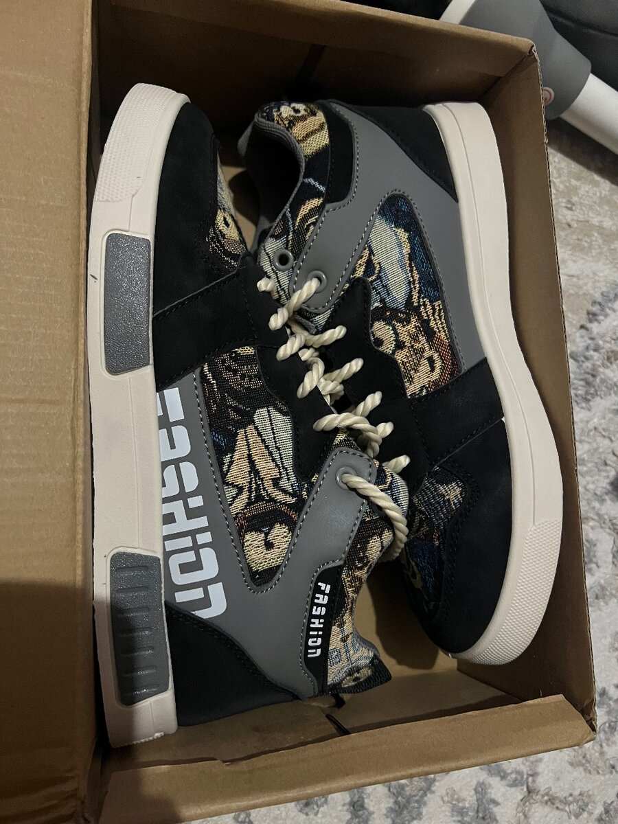 Крассовки мода 2025