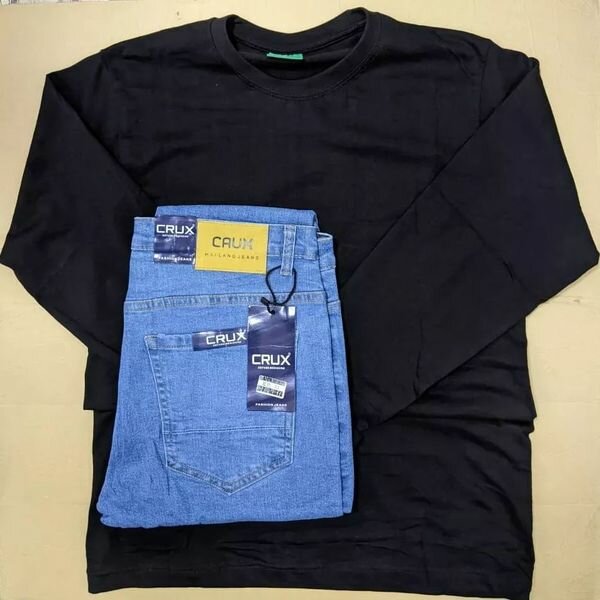 Men's set: jeans and sweatshirt