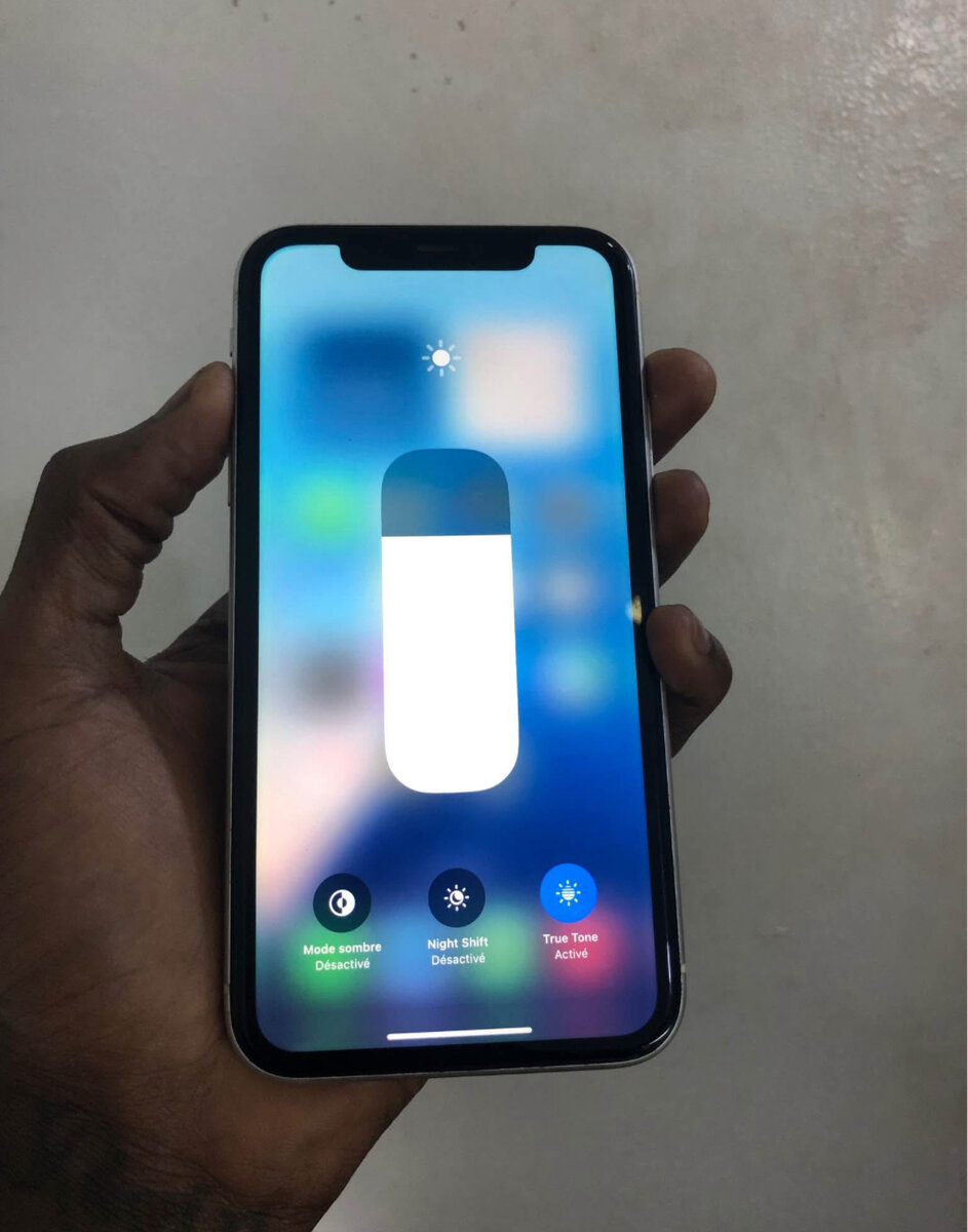 iPhone 11Blanc 128 Go