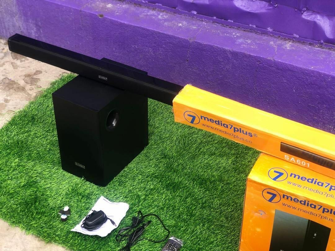 Media 7 plus sound bar and woofer
