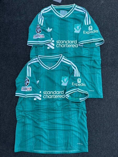 Maillot de football professionnel