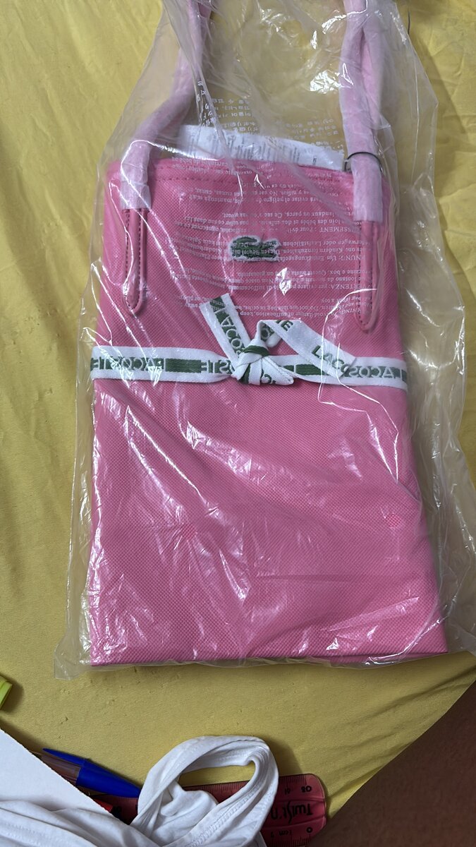 Sac à main rose Lacoste