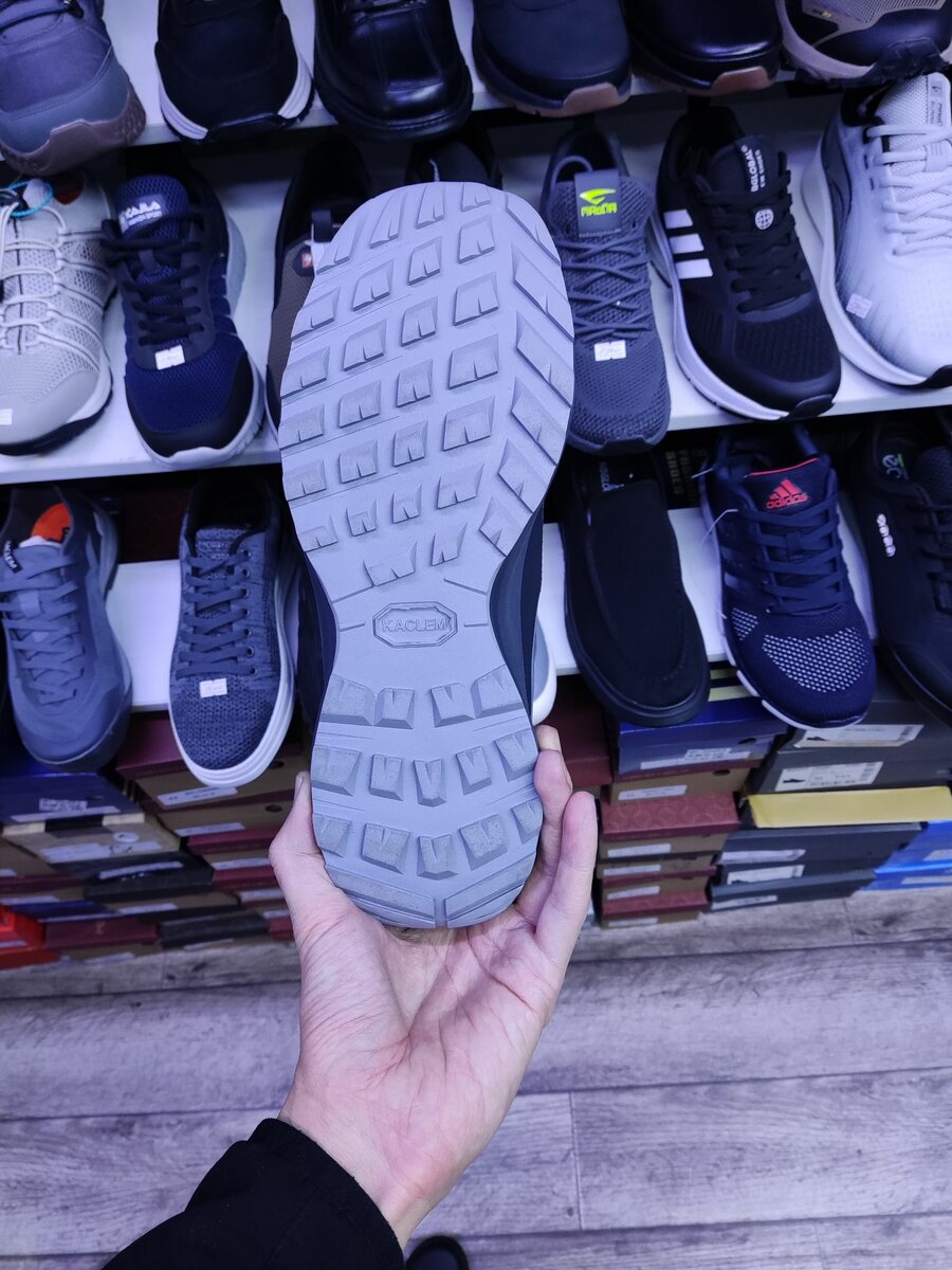 Термо кроссовки