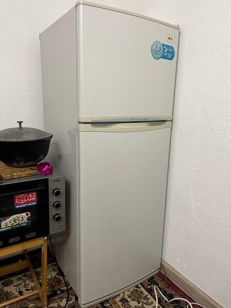 Холодильник lg