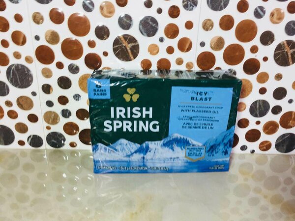 Irish Spring Icy Blast 8 bar soap