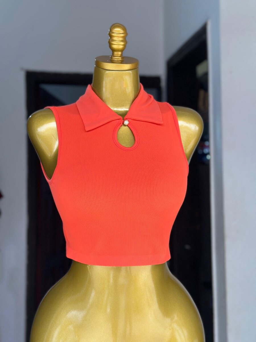 T-shirt moulant col montant