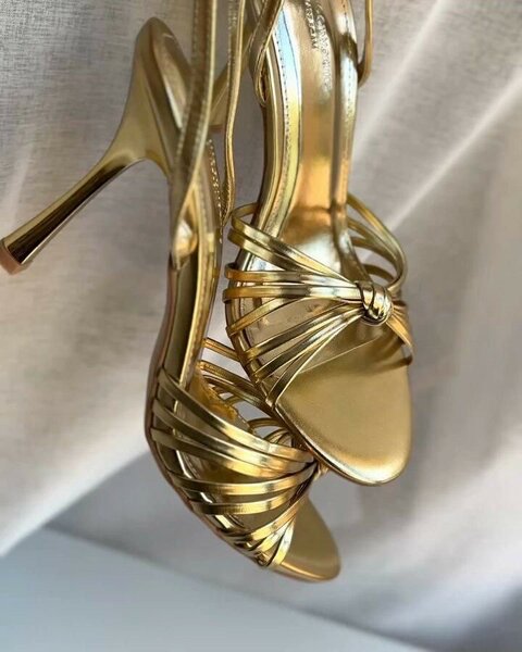 Ladies heeled sandal