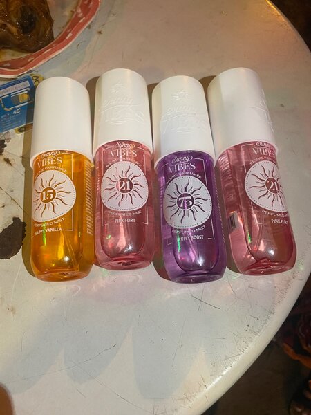 Brumes corporelles parfumées