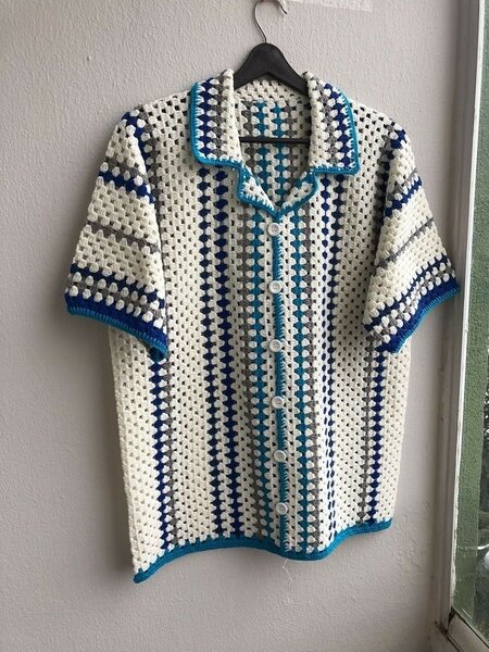 Vêtements en crochets
