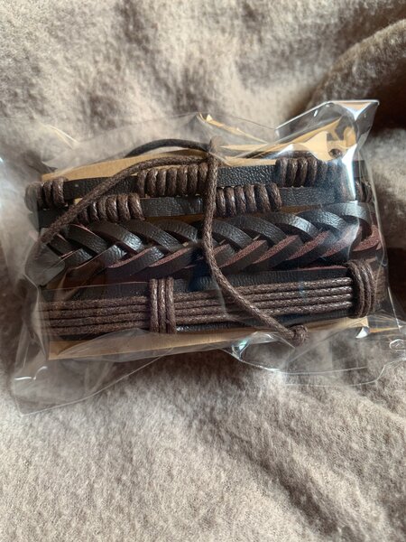 Bracelet en cuir tressé