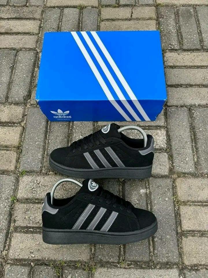 Adidas Campus Sneakers