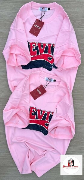 T-shirts roses Levi's tendance