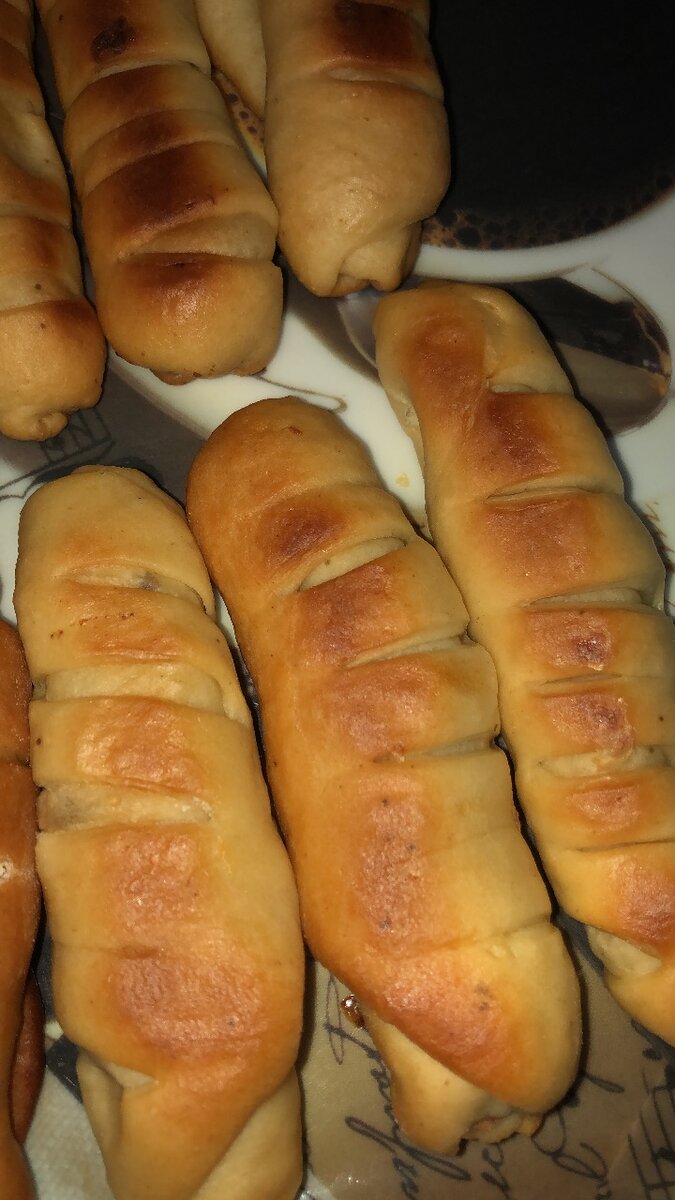 Pain fourré à la viande hachée