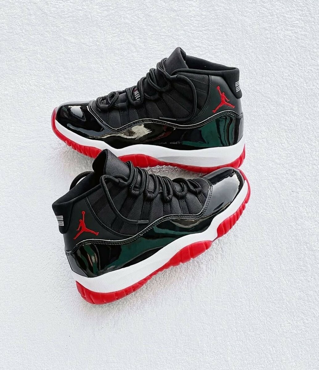 AIR JORDAN 11 RED AND BLACK