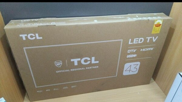 TCL 43inches television,smart