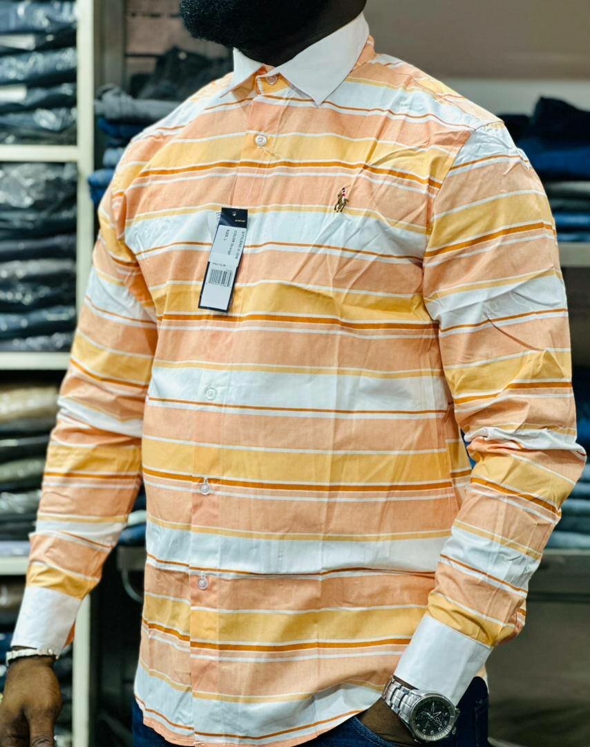 Chemise élégante à rayures