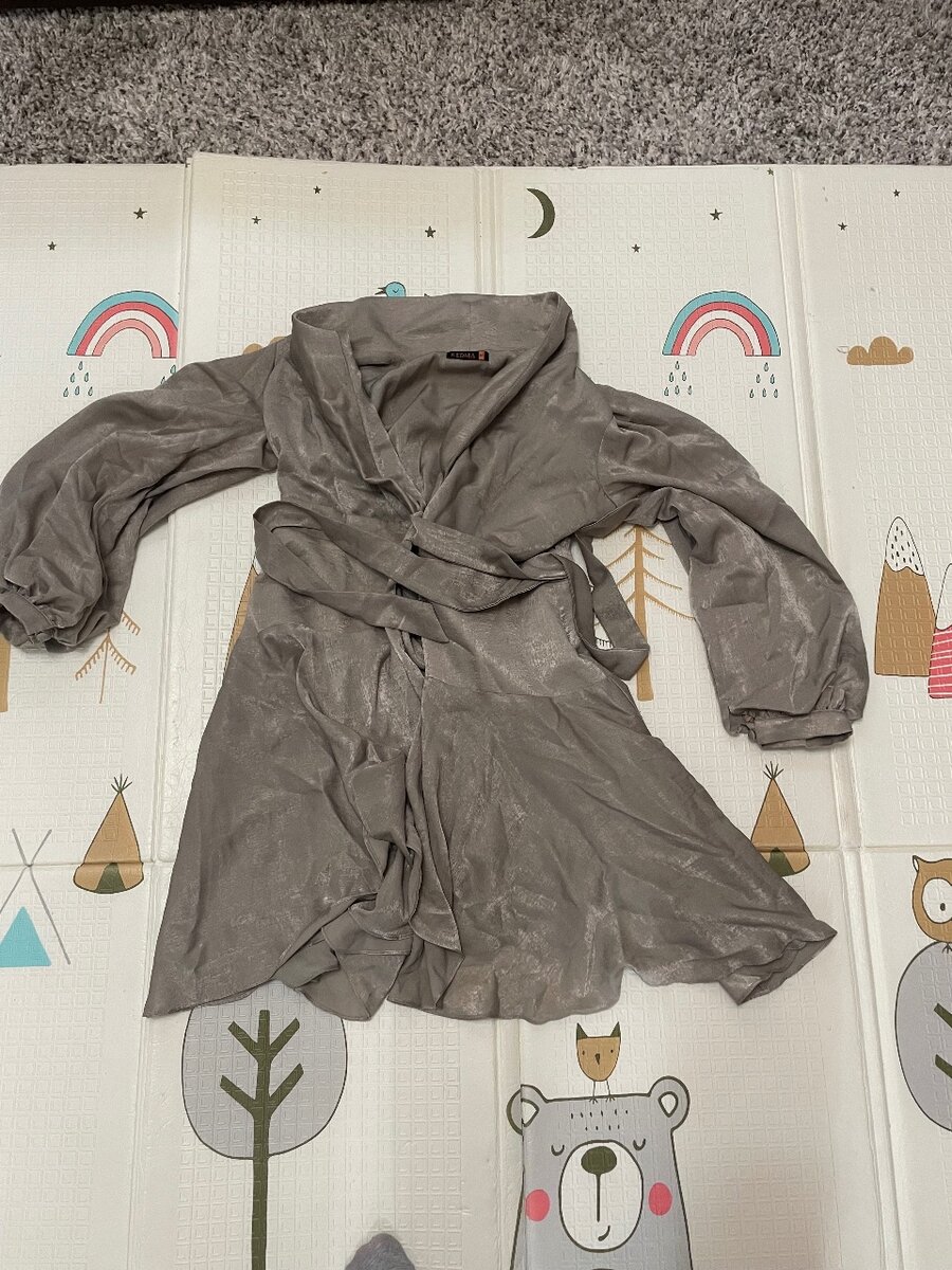 Элегантное вечернее платье, купленное в магазине Cosmobella