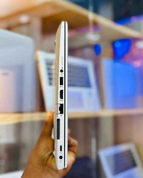 HP Elitebook 840 G7 Core i7-10e Génération