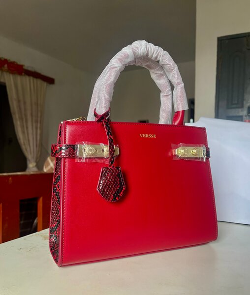 Sac à main élégant en cuir