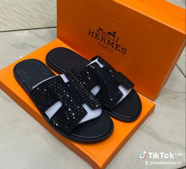 HERMES SLIPPERS