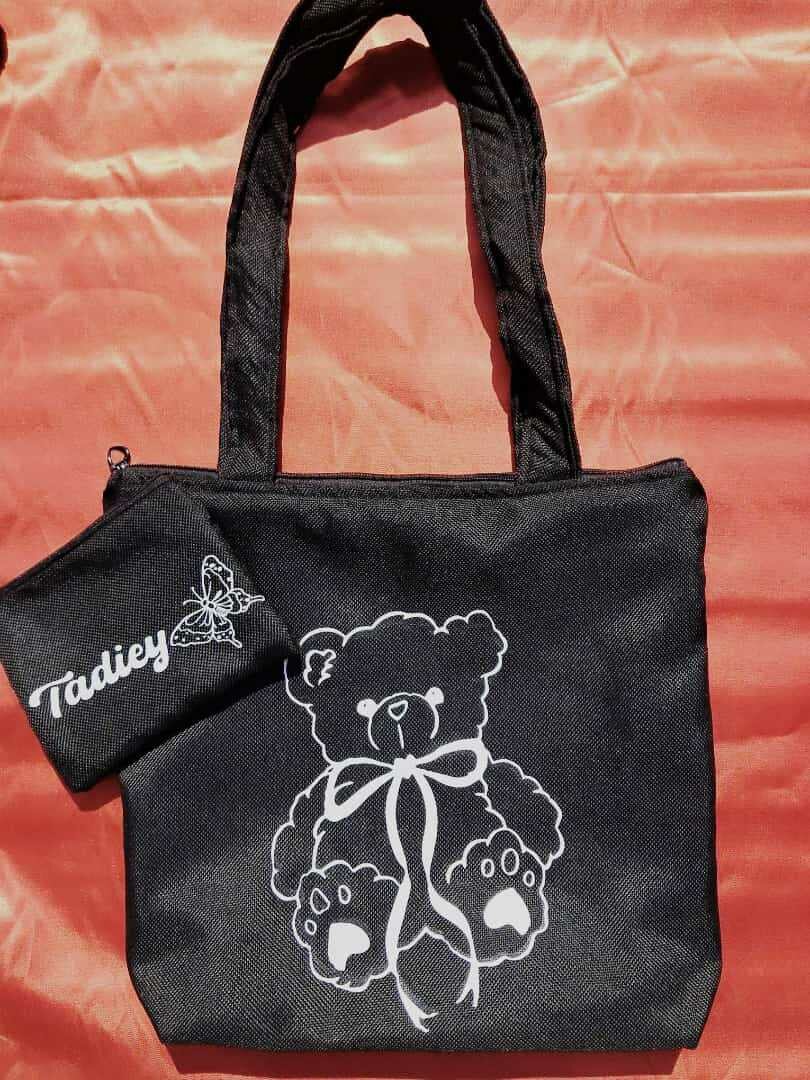 Tote bags