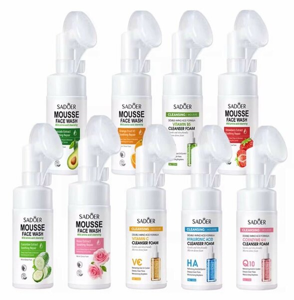 Mousse nettoyante visage 4-en-1