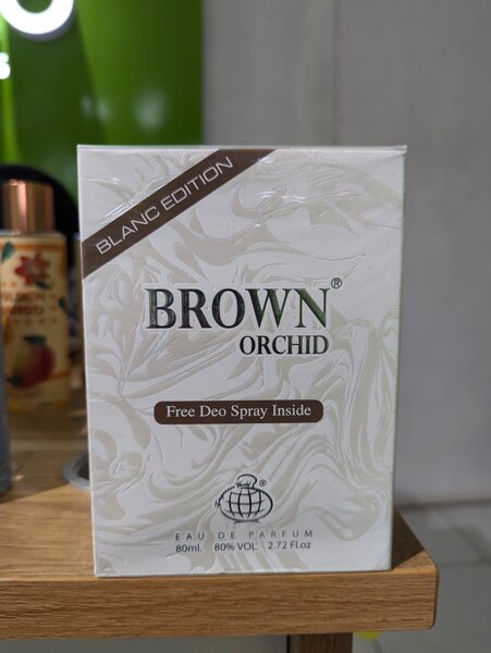 Brown Orchid perfume