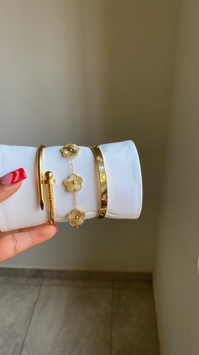 Boss lady bracelet
