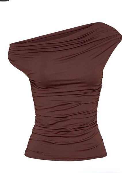 Top asymétrique marron chic