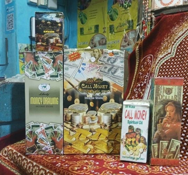 Le kits attire l´argent