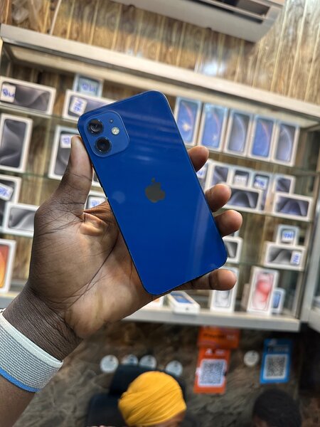 iPhone 12simple 64gb