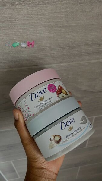 Gommage Corps Exfoliant Dove