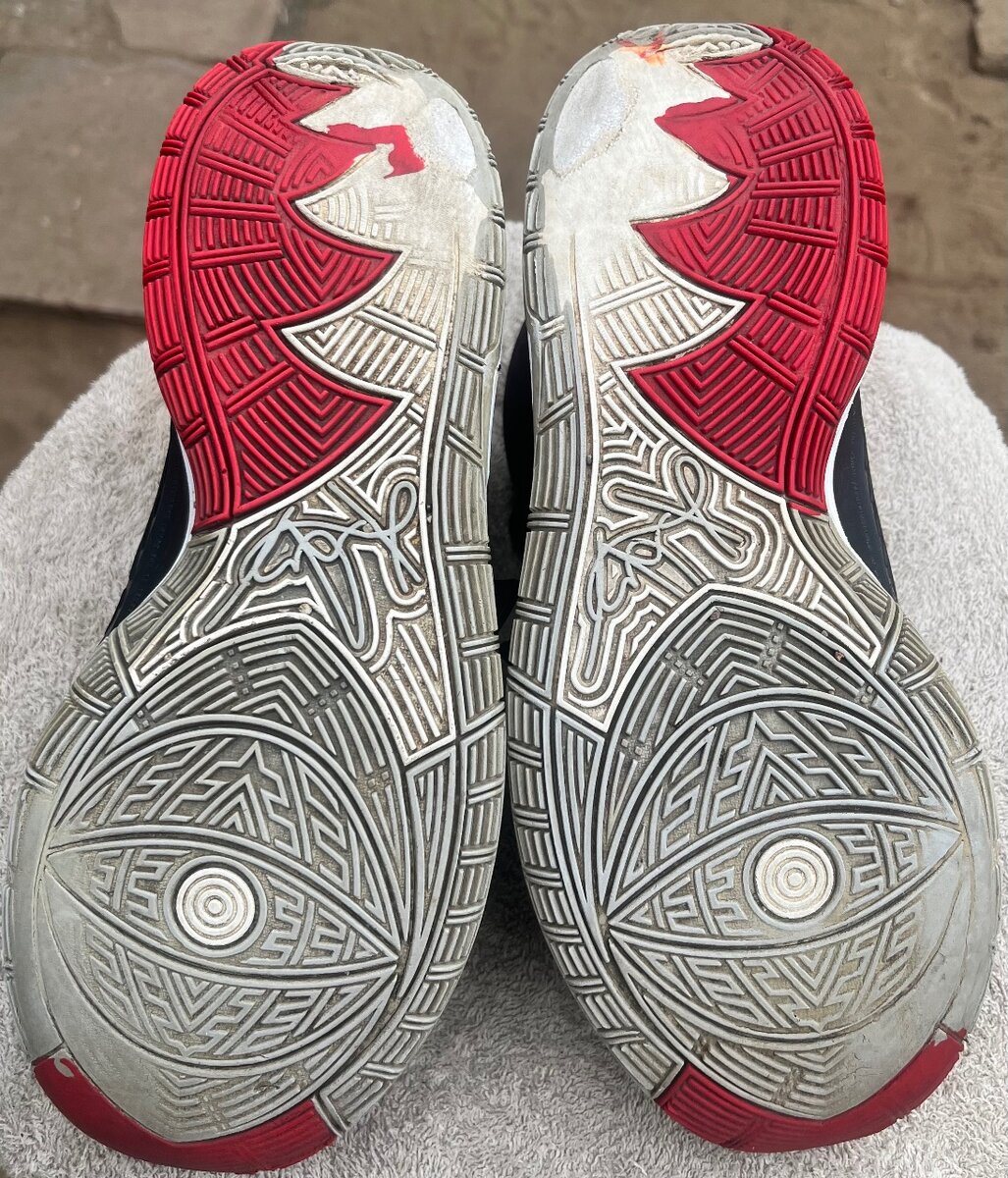 Nike Kyrie 6 'Bred' BQ4630-00