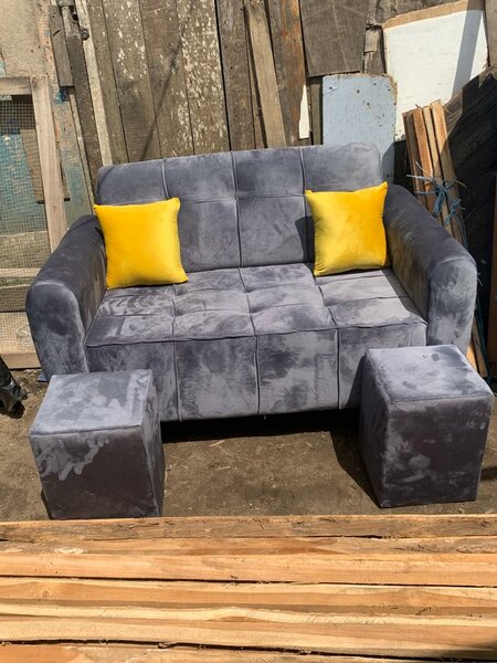 Canapé velours gris moderne