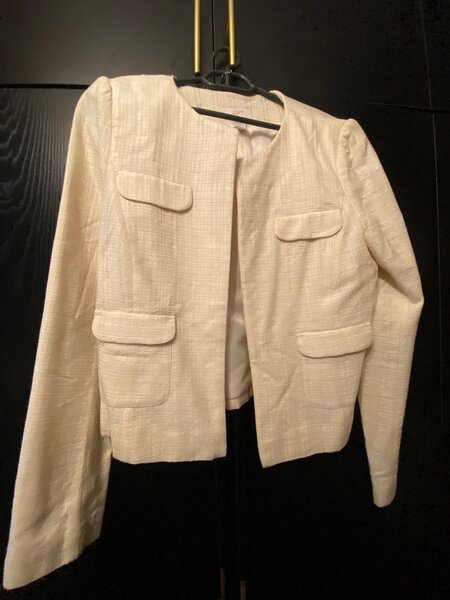 Пиджаки от Манго. Б/у. Размеры S и М. Самовывоз. 500с/ед.