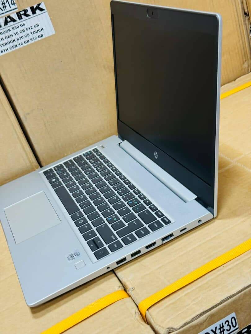 Hp Probook 430 G7 Core i3 10ième génération  08Go RA