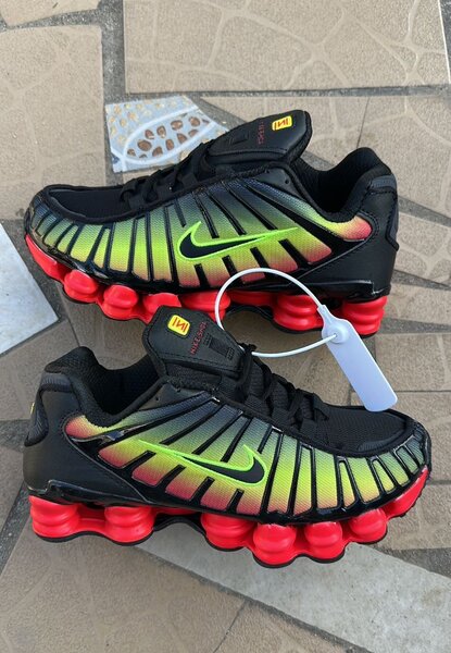 Baskets Nike Shox Mode Homme