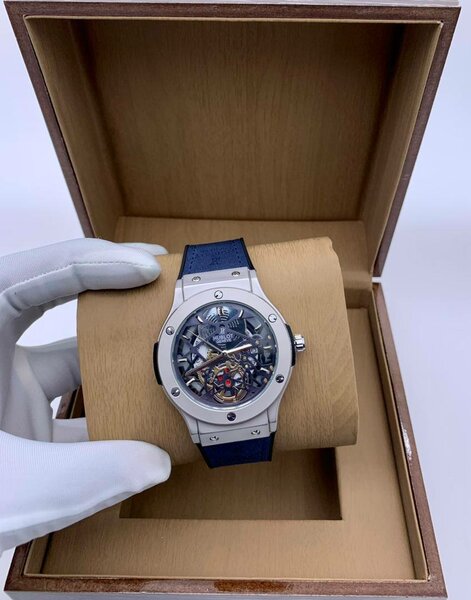 Montre Skeleton en Acier