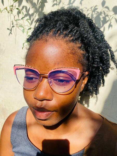 Colormatic/photocromic and anti-blue light glasses