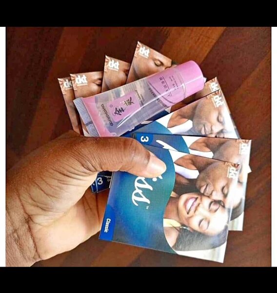 15 Préservatifs et 1Lubrifiant