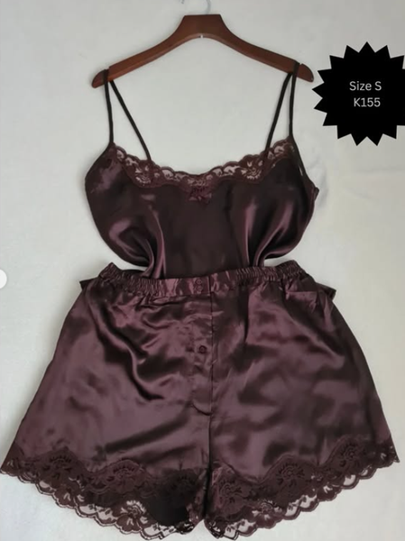 T-shirt and shorts brown