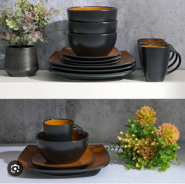 Stoneware dinnerware set