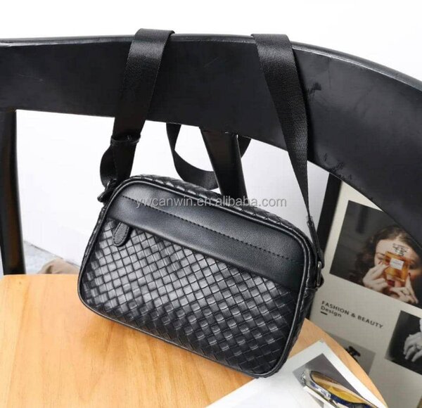 Sac bandoulière tressé élégant