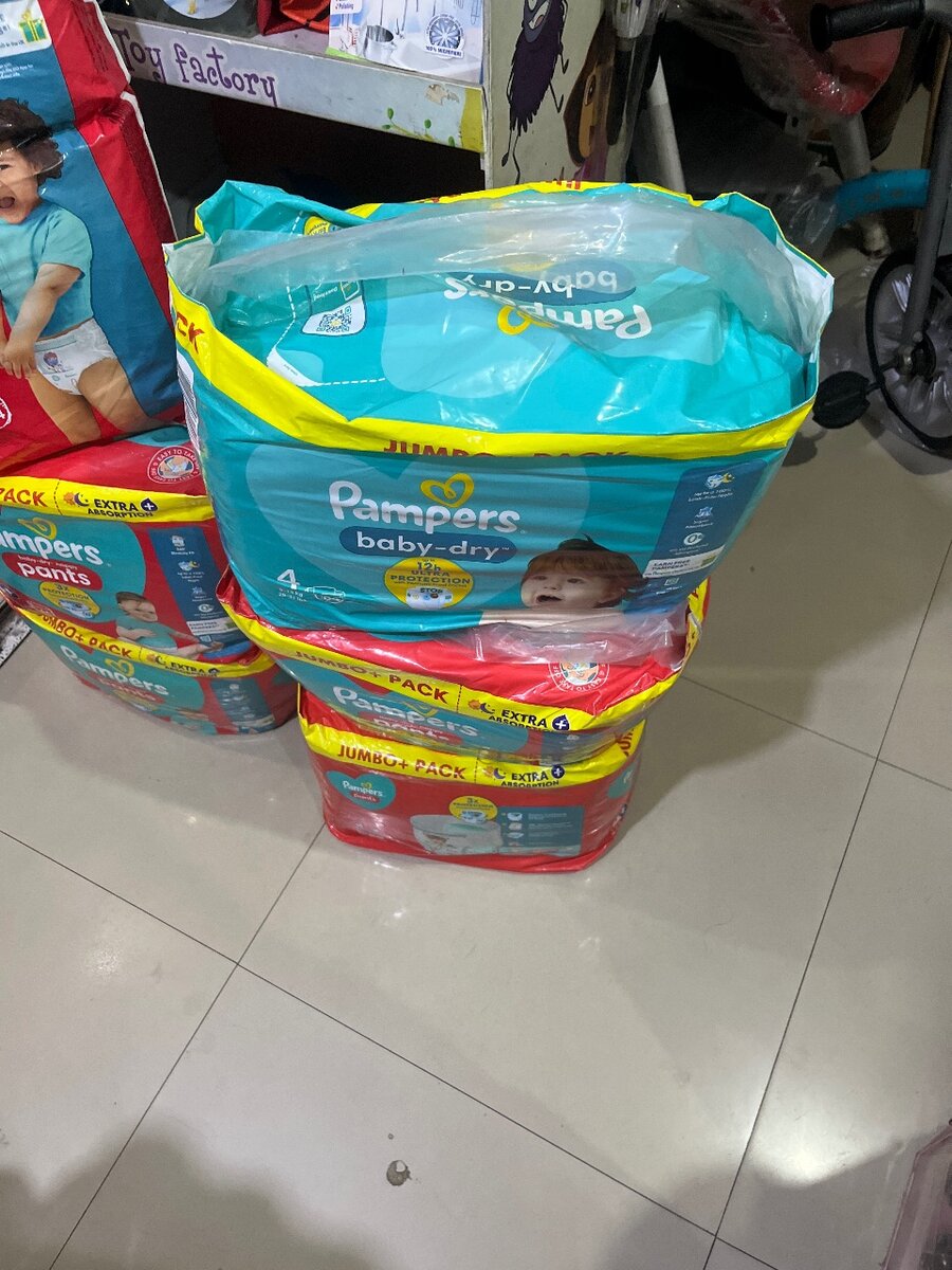Pampers  pants