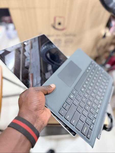 Tablette Microsoft Surface Pro 4