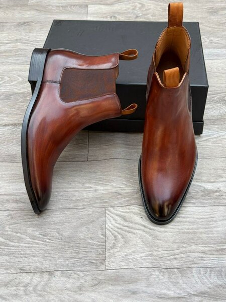 Boots Chelsea en cuir élégant