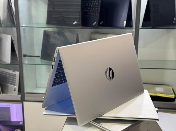 HP PROBOOK 650 G8